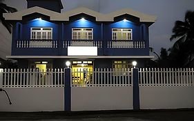 Veeniola Holiday Home